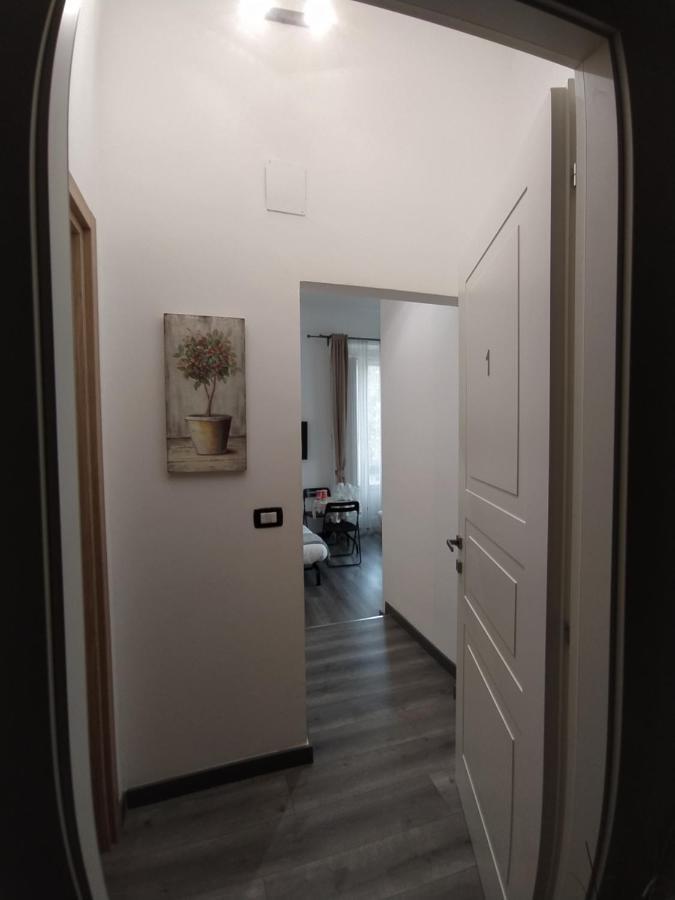 Domus Nikolai Hotel Bari Ngoại thất bức ảnh