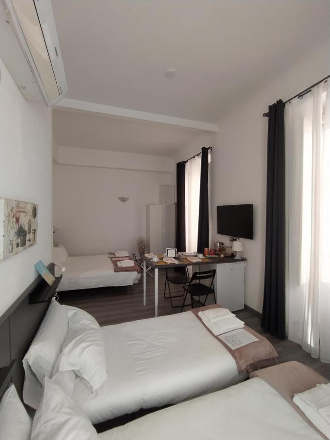 Domus Nikolai Hotel Bari Ngoại thất bức ảnh