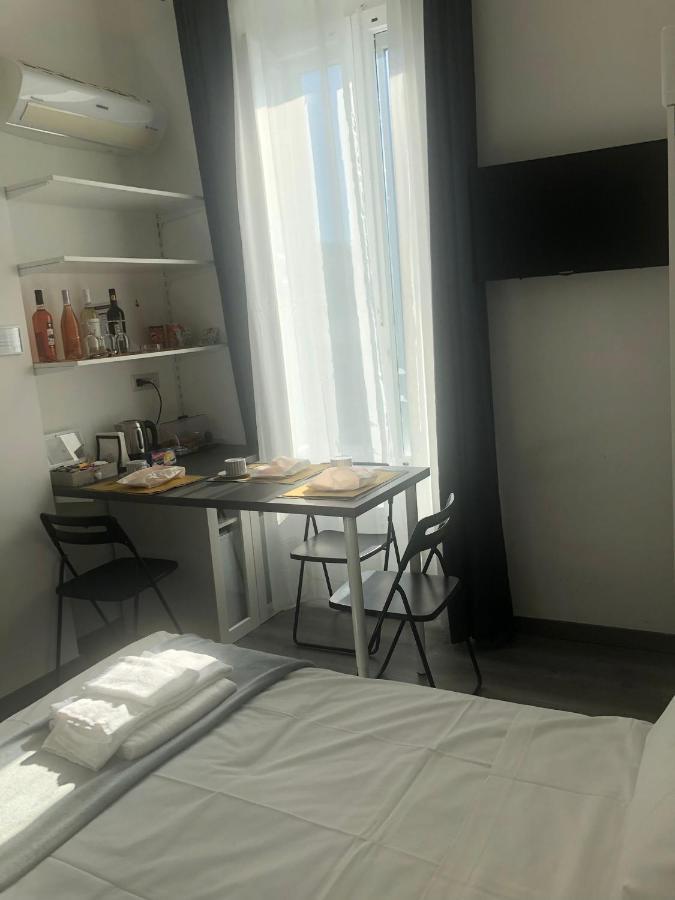 Domus Nikolai Hotel Bari Ngoại thất bức ảnh