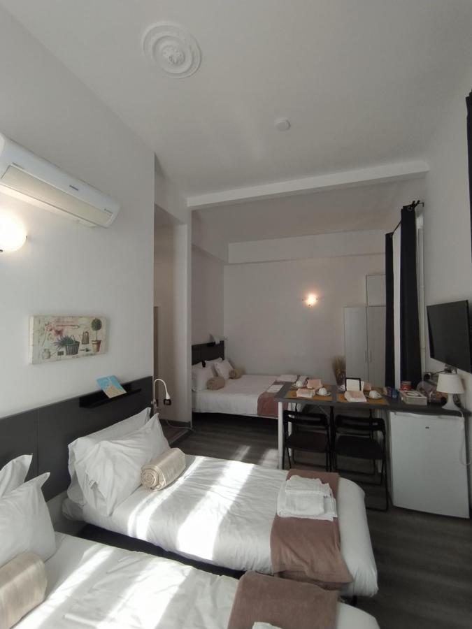 Domus Nikolai Hotel Bari Ngoại thất bức ảnh