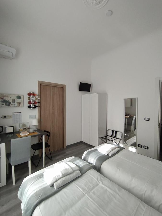 Domus Nikolai Hotel Bari Ngoại thất bức ảnh